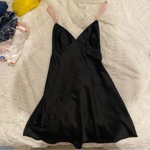 VICTORIA’s SECREt SLIP DRESS